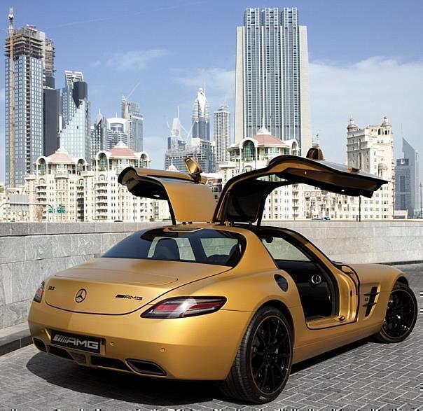 Mercedes-Benz SLS AMG Desert Gold